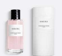 Load image into Gallery viewer, Apa de Parfum Christian Dior Sakura 125 ml